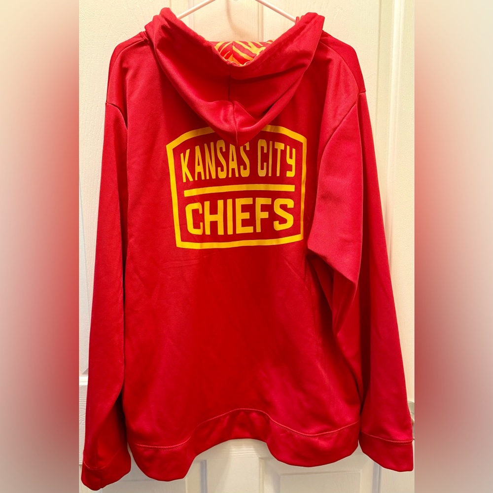 Zubaz NFL Men’s Kansas City Chiefs Full Zip Hoodie